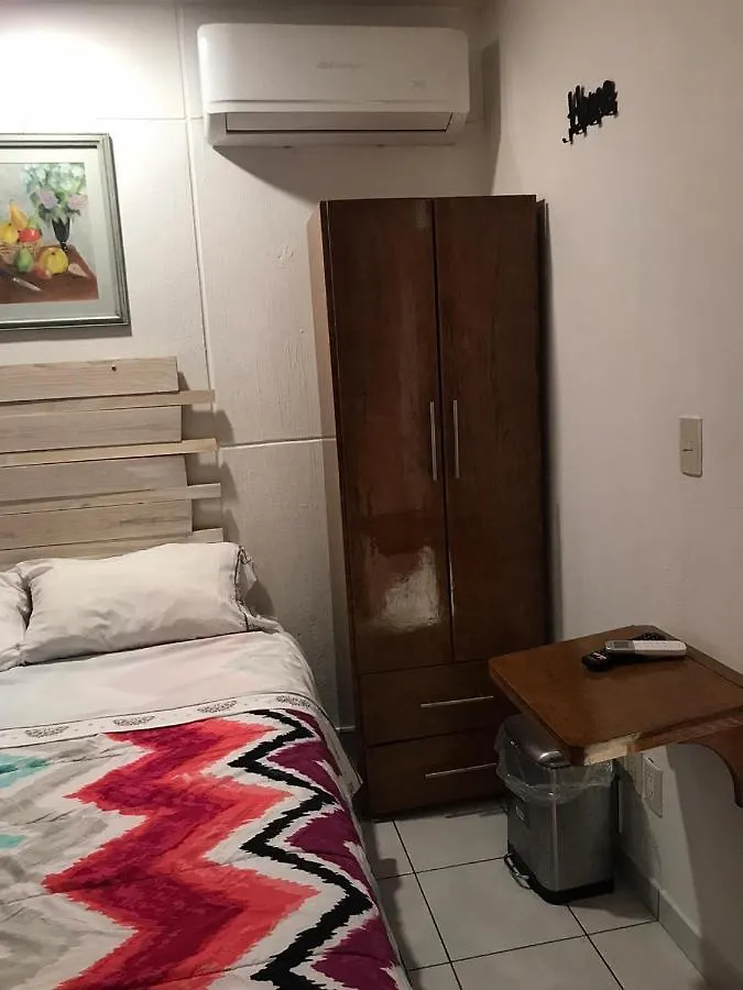 Casa D Miros Familias , Grupos Y Empresas Max 20 P Hotel Guadalajara 2*,