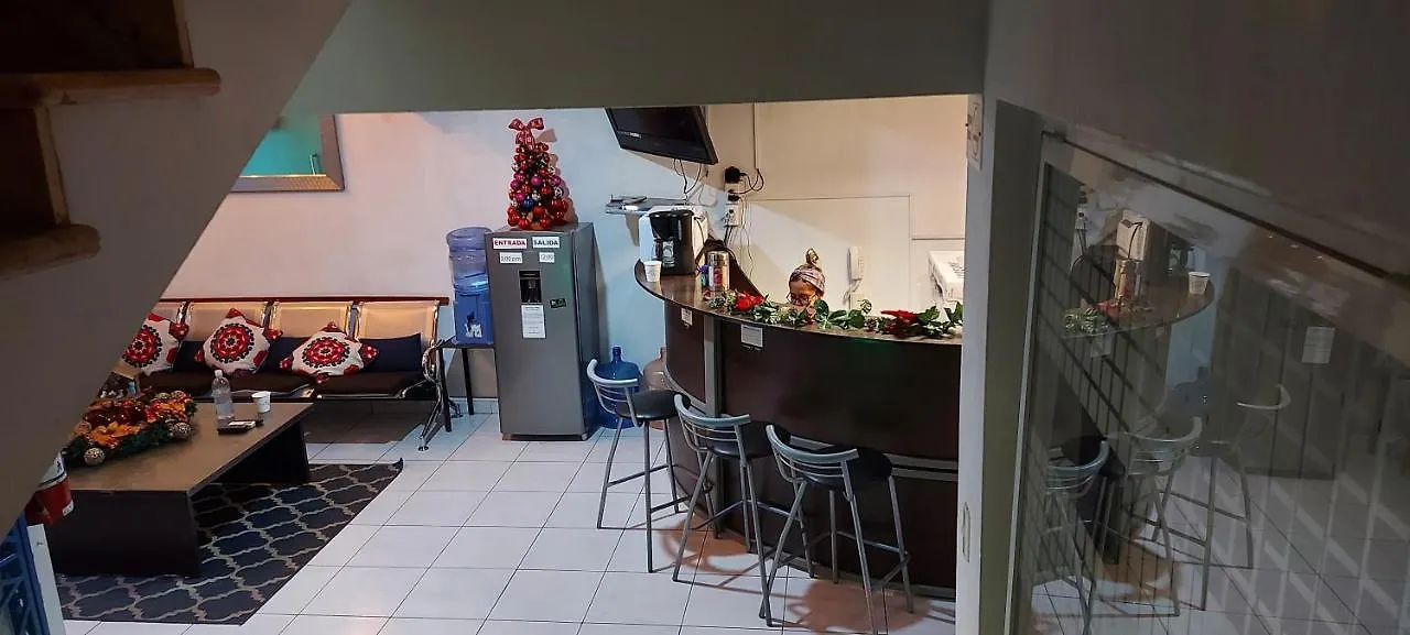 Casa D Miros Familias , Grupos Y Empresas Max 20 P Hotel Guadalajara México
